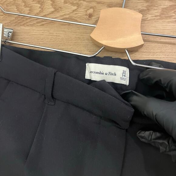 NWT Abercrombie & Fitch Sloane Tailored Black Pants Size 14 Long - Picture 8 of 10